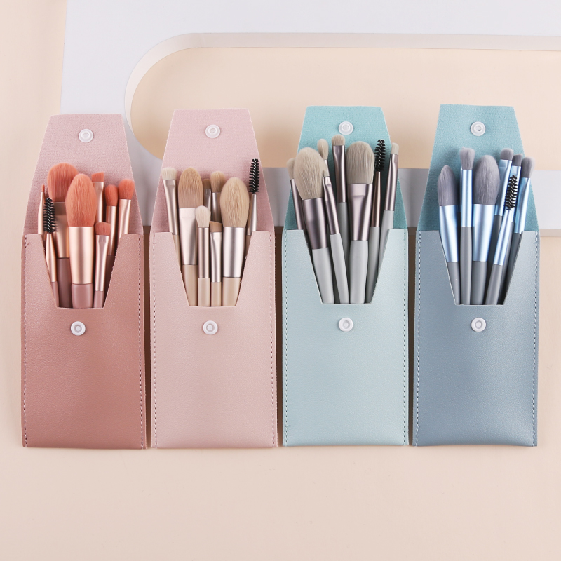 Mini brush sets new fashion 