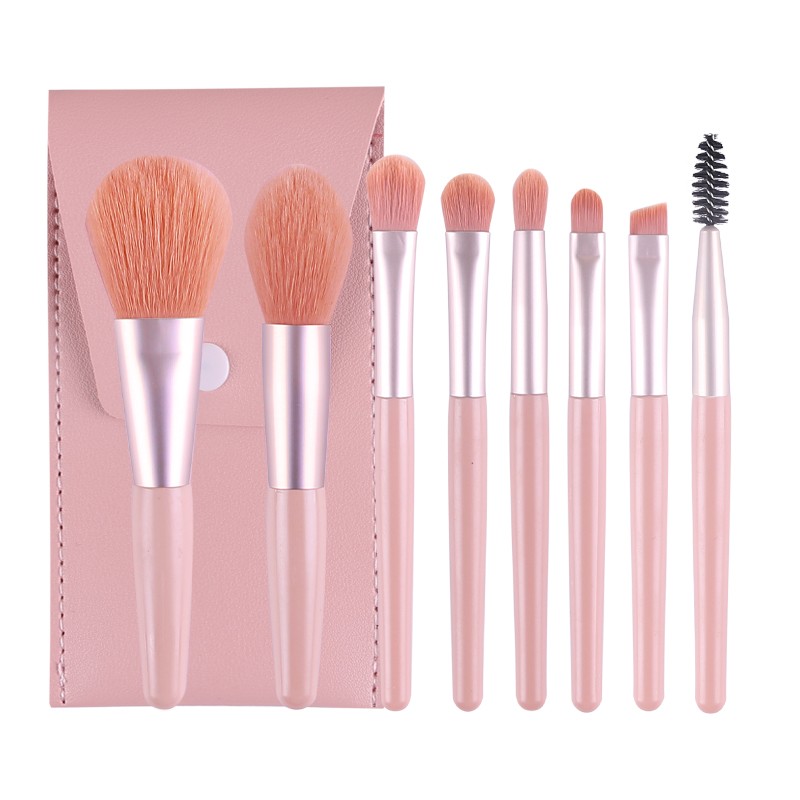 Mini brush sets new fashion 